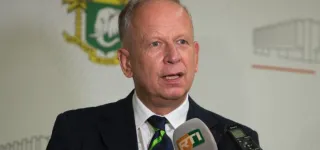 election-en-allemagne-sem-ingo-herbert-ambassade-dallemagne-en-cote-divoire-donne-le-parti-sociale-democrate-favori