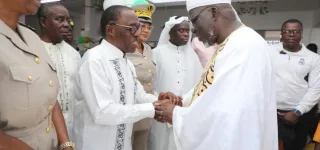 fete-de-laid-el-fitr-aka-aouele-et-la-communaute-musulmane-de-grand-bassam-prient-pour-la-paix