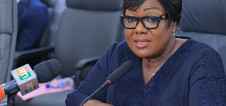 greve-de-lis-mena-anne-ouloto-met-en-garde-les-grevistes