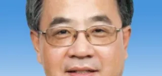 diplomatie-parlementaire-une-delegation-chinoise-en-visite-a-abidjan