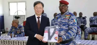pratique-du-taekwondo-la-fondation-coreenne-saemaul-offre-des-equipements-sportifs-a-la-gendarmerie-nationale