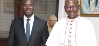 religion-le-ministre-vagondo-diomande-echange-avec-le-cardinal-bessie-dogbo-pour-la-paix-en-cote-divoire