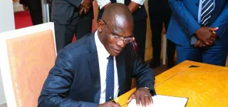 deces-du-pape-francois-le-ministre-vagondo-exprime-la-compassion-du-president-et-du-peuple-ivoirien-a-la-communaute-catholique