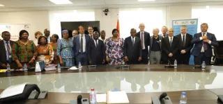 sante-mere-enfant-la-cote-divoire-adopte-le-plan-mattei