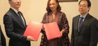 ministere-de-la-culture-et-de-la-francophonie-cooperation-culturelle-signature-dun-memorandum-dentente-avec-une-association-japonaise