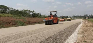 cote-divoire-les-infrastructures-routieres-qui-donnent-une-fiere-allure-au-pays