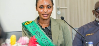 la-ministre-francoise-remarck-felicite-les-miss-ci-sortantes-et-reaffirme-son-soutien-au-comici