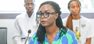 la-ministre-francoise-remarck-felicite-les-miss-ci-sortantes-et-reaffirme-son-soutien-au-comici