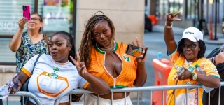 les-elephants-accueillis-en-triomphe-par-les-ivoiriens-de-dallas