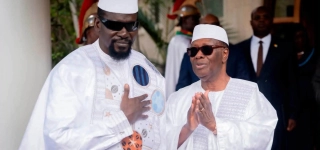 audience-entre-alassane-ouattara-et-mamadi-doumbouya