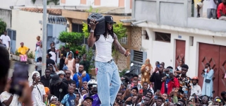 les-images-exclusives-du-tournage-du-clip-djorobite-de-himra