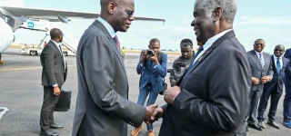arrivee-du-premier-ministre-du-senegal-ahmadou-al-aminou-lo-en-cote-divoire