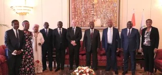 le-chef-de-letat-a-echange-mardi-avec-le-president-de-la-fifa-et-le-president-de-la-caf