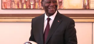 le-chef-de-letat-a-echange-mardi-avec-le-president-de-la-fifa-et-le-president-de-la-caf