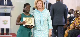 journee-de-lexcellence-le-president-de-la-republique-alassane-ouattara-a-preside-la-13-e-edition-au-palais-presidentiel-au-plateau