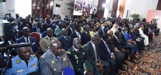 journee-de-lexcellence-le-president-de-la-republique-alassane-ouattara-a-preside-la-13-e-edition-au-palais-presidentiel-au-plateau