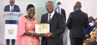journee-de-lexcellence-le-president-de-la-republique-alassane-ouattara-a-preside-la-13-e-edition-au-palais-presidentiel-au-plateau