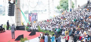 ceremonie-de-mise-en-mission-des-jeunes-benevoles-pour-la-paix