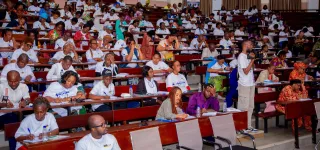 450-benevoles-engages-pour-la-paix-a-travers-le-programme-crea-paix