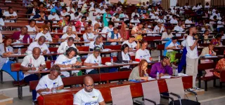 450-benevoles-engages-pour-la-paix-a-travers-le-programme-crea-paix