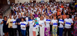 450-benevoles-engages-pour-la-paix-a-travers-le-programme-crea-paix