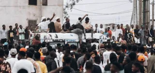 retour-en-images-sur-le-tournage-du-clip-de-himra-a-yopougon