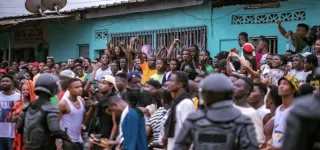 retour-en-images-sur-le-tournage-du-clip-de-himra-a-yopougon