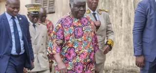 fete-des-moissons-le-premier-ministre-beugre-mambe-apporte-son-soutien-a-la-communaute-methodiste-dassouba-aboisso