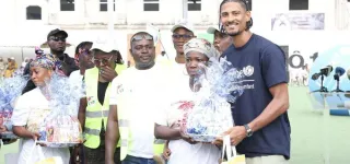 abobo-la-fondation-sebastien-haller-et-lunicef-sensibilisent-les-familles-a-limportance-de-proteger-chaque-enfant-grace-a-la-vaccination