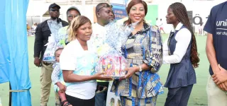 abobo-la-fondation-sebastien-haller-et-lunicef-sensibilisent-les-familles-a-limportance-de-proteger-chaque-enfant-grace-a-la-vaccination