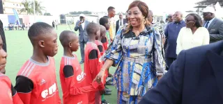 abobo-la-fondation-sebastien-haller-et-lunicef-sensibilisent-les-familles-a-limportance-de-proteger-chaque-enfant-grace-a-la-vaccination