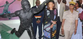 souffle-lexposition-inaugurale-qui-amorce-louverture-officielle-de-la-maison-de-lart-de-grand-bassam