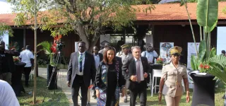 souffle-lexposition-inaugurale-qui-amorce-louverture-officielle-de-la-maison-de-lart-de-grand-bassam