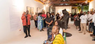 lexposition-resilience-de-yeanzi-toujours-dactualite-a-la-maison-de-lart-de-grand-bassam-jusquau-18-novembre-2025