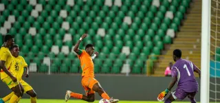 tournoi-qualificatif-de-la-can-u17-2026-ufoa-b-2025-les-elephanteaux-sacres-champions