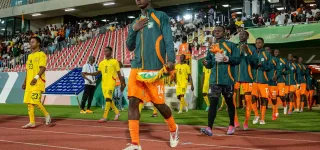 tournoi-qualificatif-de-la-can-u17-2026-ufoa-b-2025-les-elephanteaux-sacres-champions