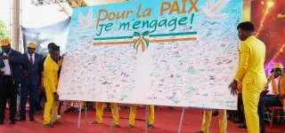 le-monde-culturel-et-artistique-sengage-aux-cotes-dado