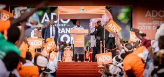 les-images-exclusives-du-lancement-de-campagne-dalassane-ouattara