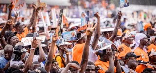 les-images-exclusives-du-lancement-de-campagne-dalassane-ouattara