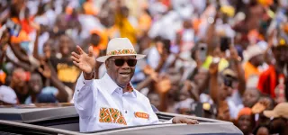 les-images-exclusives-du-lancement-de-campagne-dalassane-ouattara