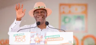 meeting-du-candidat-alassane-ouattara-au-stade-felix-houphouet-boigny
