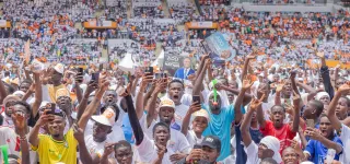 meeting-du-candidat-alassane-ouattara-au-stade-felix-houphouet-boigny