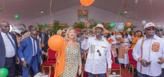 meeting-du-candidat-alassane-ouattara-au-stade-felix-houphouet-boigny