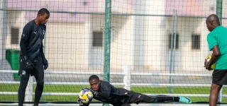coupe-du-monde-u17-qatar-2025-les-elephanteaux-ont-entame-la-preparation-de-la-competition-des-leur-arrivee-au-qatar