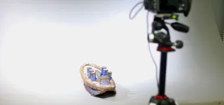 la-ministre-francaise-eleonore-caroit-et-lambassadeur-de-france-en-cote-divoire-decouvrent-la-nouvelle-museographie