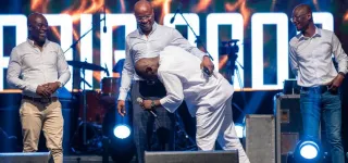 espoir-offre-un-veritable-recital-zougloutique-au-palais