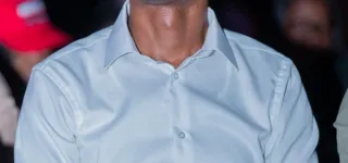 espoir-offre-un-veritable-recital-zougloutique-au-palais