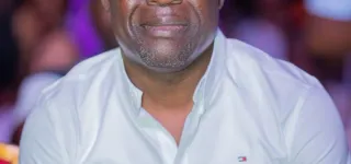 espoir-offre-un-veritable-recital-zougloutique-au-palais