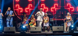 espoir-offre-un-veritable-recital-zougloutique-au-palais