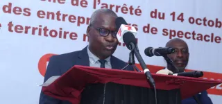 la-ministre-francoise-remarck-a-presente-larrete-determinant-le-regime-juridique-des-entrepreneurs-de-spectacles-vivants-sur-le-territoire-national